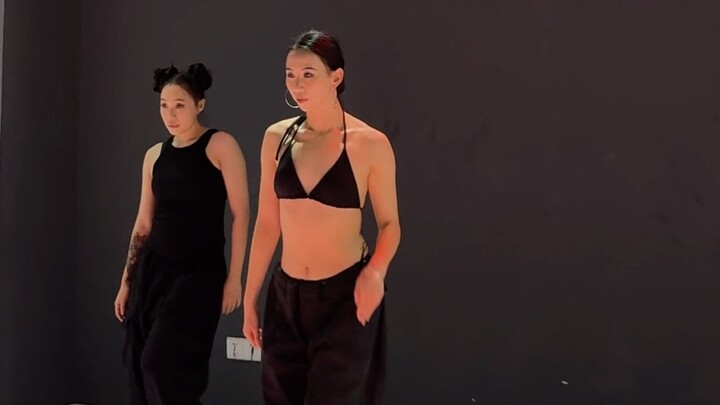 Tôi cảm thấy nhạc jazz có nhịp điệu đang dần trở nên phổ biến trong năm nay.