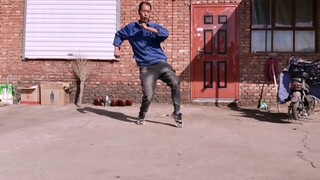 老大叔学跳80年代柔资霹雳舞，童年的回忆