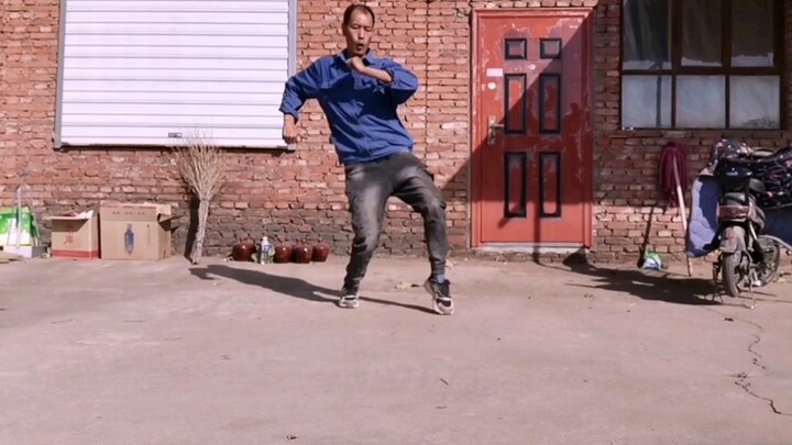 老大叔学跳80年代柔资霹雳舞，童年的回忆