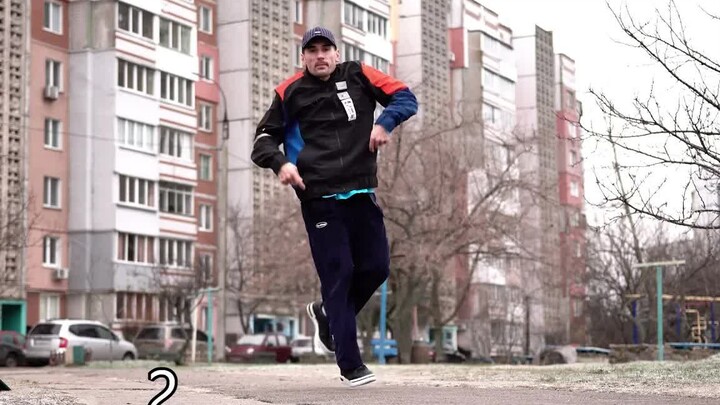 Super valuable! 50 variations of Running Man moves in hip-hop