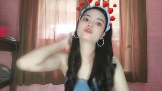 Jangan lupa untuk stay di live aku guys. kalian boleh req lagu atau req dance sama aku. let be fun