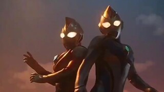 Ada sesuatu tentang alien ini!