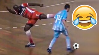 COMEDY FOOTBALL & FUNNIEST FAILS #5 (TRY NOT TO LAUGH)