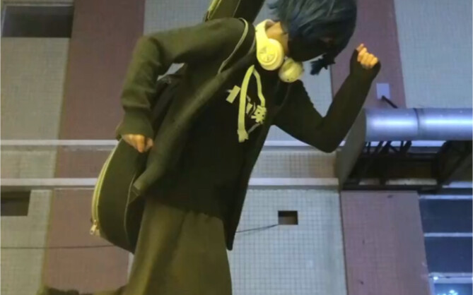 让我遇着真强风了