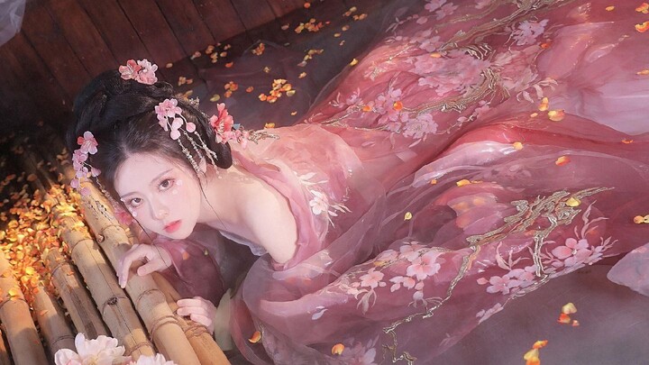 I'm a little thirsty and want to drink all the water in the pool in one gulp.