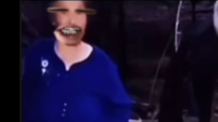 "Perempuan Dilarang Masuk"