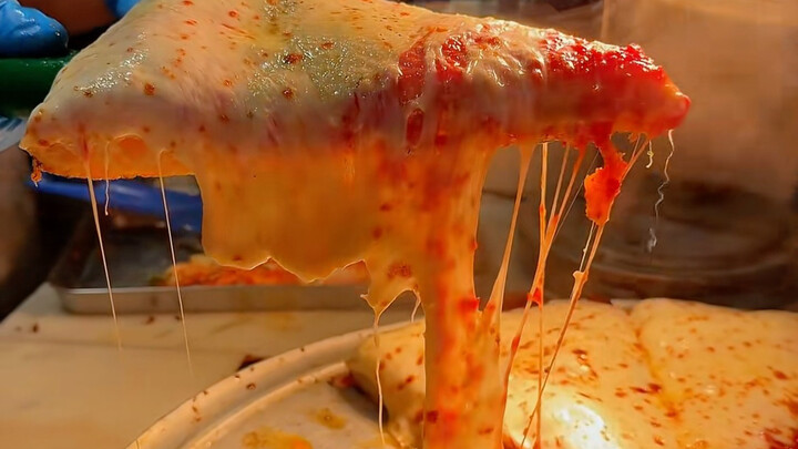 Pizza Meledak Kalori