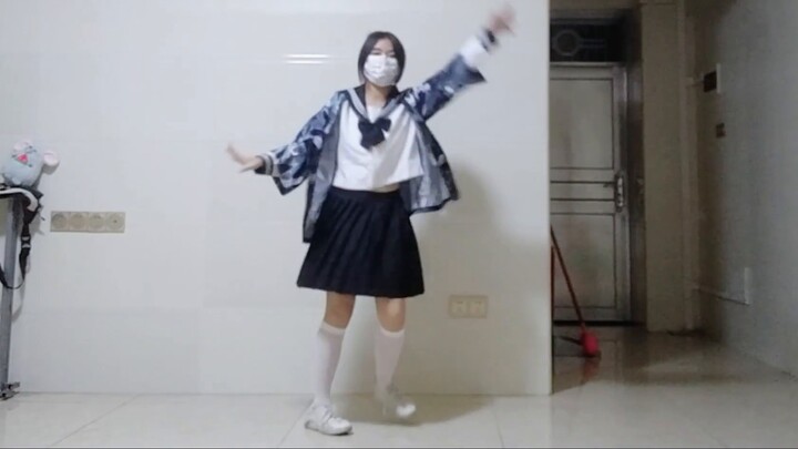 [Kiriman pertama] Siswa SMA menari mengikuti seluruh lagu (´▽｀)ノ♪