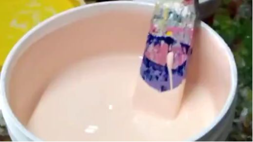 Paint Mixing ~ Stationary (Gloss latex)