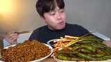 Mukbang Black Bean Noodles,  Green Onion Kimchi, and Chili Kimchi... Yummy 😋 Yt 버들buddle