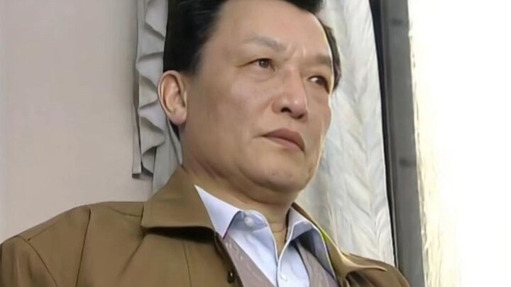 “Quan chức tỉnh 01 về nông thôn khảo sát thì bất ngờ bị kẻ côn đồ chặn đường thu phí qua đường”