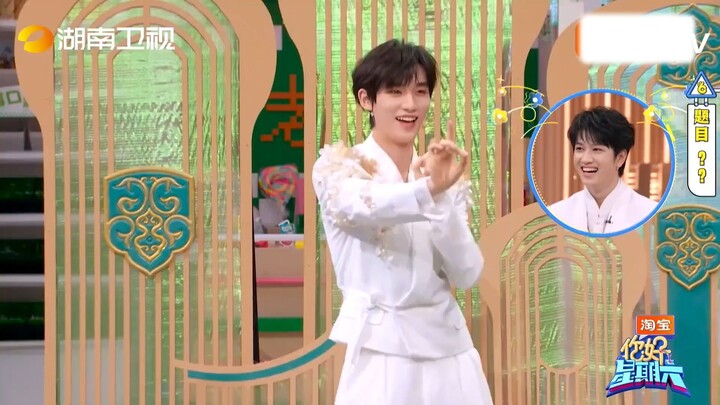 【Đinh Thành Tân】hi6 nhảy “Chanh và Nĩa” – Các bạn thấy Tiểu Đinh vừa trả lời câu hỏi vừa nhảy: Em mu