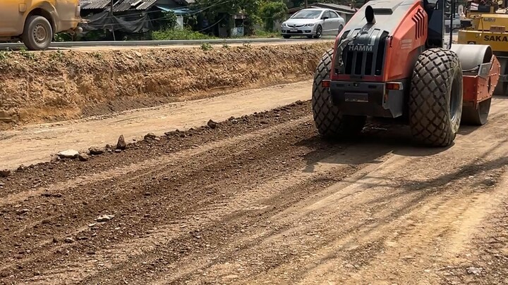 Make Way for the Heavy Duty! 🚜