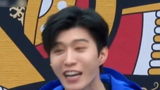 Zhou Shen threw a water ball at Chen Zheyuan with great precision, and Fan Chengcheng said: Will Zhe