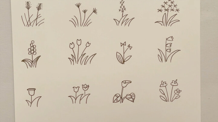 Simple strokes of small flowers