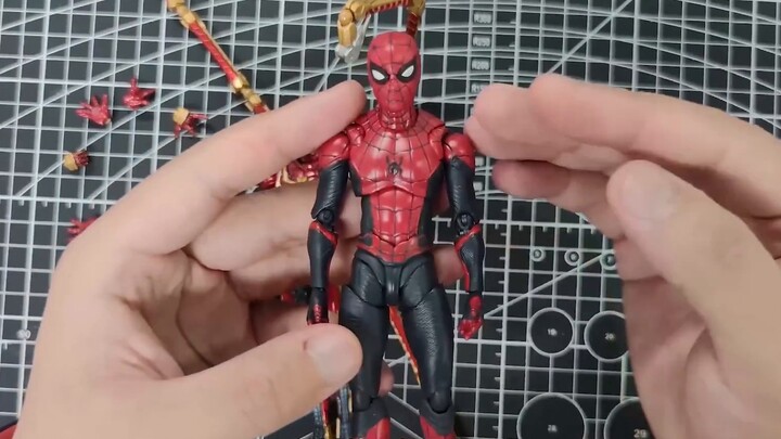 [Stop Motion Evaluation] 1/12 Alloy Iron Spider-Man Equipped with Eight Spider Soul Bones