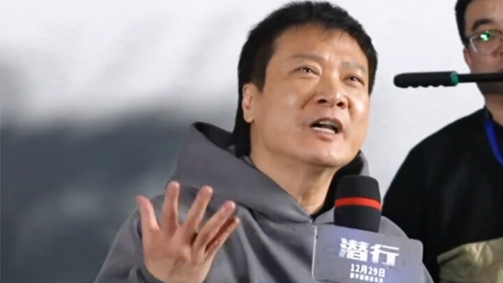 Tin vui: Tiền Gia Lạc biết nói tiếng Quan thoại! Tin buồn: Trương Gia Huy dạy đó!