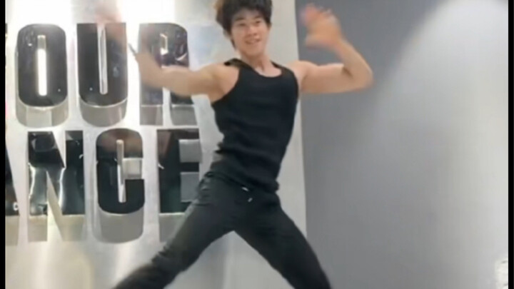 【Dynamic Video】Let’s jump to APT