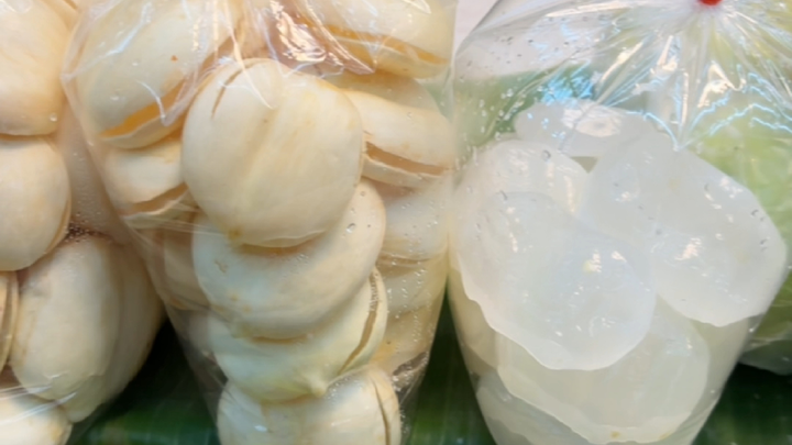 Hari ini aku benar-benar kewalahan karena Sea Coconut hahaha hahahahaha