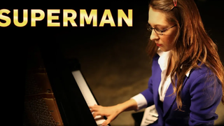 Superman Teme - Sonya Belousova (ผู้กำกับ Tom Grey)