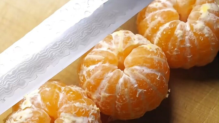 AI memotong buah, tapi ada yang nyelip beneran!