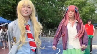 《 美 式 霸 凌 》 但 是 游 园 会