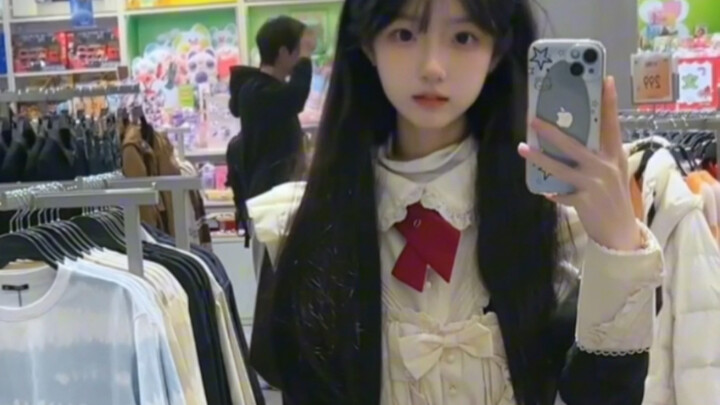 แน่นอนว่าคุณต้องมีความสุข เพราะในคำอธิษฐานที่ฉันประสานมือขอพร มีชื่อของคุณอยู่ด้วย