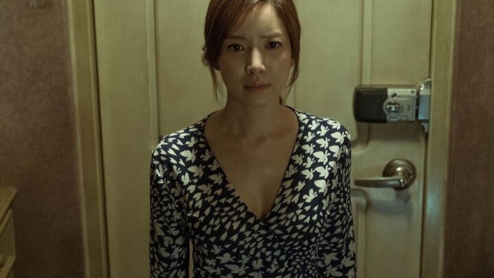 [Uncle Niu] A headless female corpse surfaces as the Han River thaws, uncovering the killer’s secret