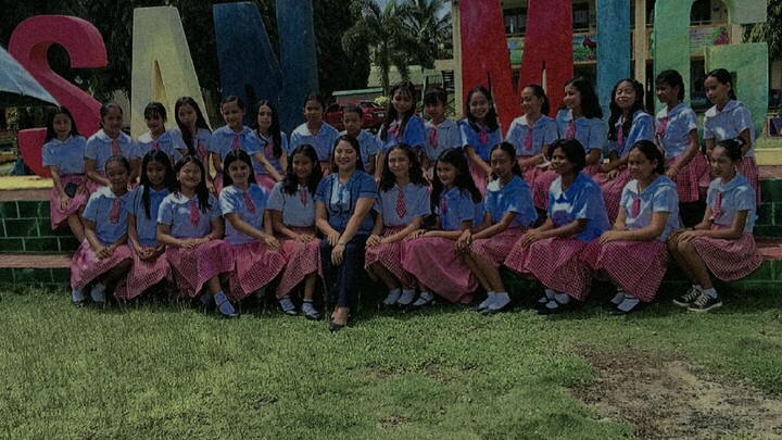 we are all girls in the classroom pictorial