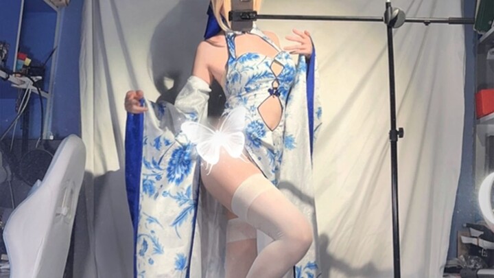 Người bình thường làm sao mặc được kiểu này chứ?