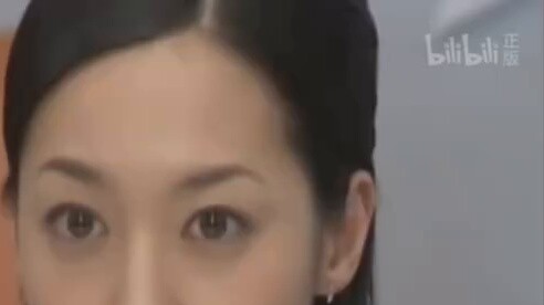Chịu được quả bóng nổ và rìu băng mà không bị thương? Khả năng tái sinh mạnh mẽ? Chiến binh ngọn lửa