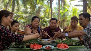 Hơn 6 Năm Qua Giờ Về Lại Quê Hương Mới Được Ăn Món Này | TKQ & Family T944