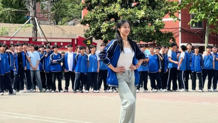 กิจกรรมรับสมาชิกใหม่ของชมรมโรงเรียนมัธยมทดลองฉางเกอ | วัยเยาว์ก็ควรเป็นเช่นนี้～