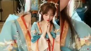 Kiểm kê cos toàn mạng, mỹ nhân ưa nhìn và có cảm giác nhất, bạn có trời sinh anh hùng không?