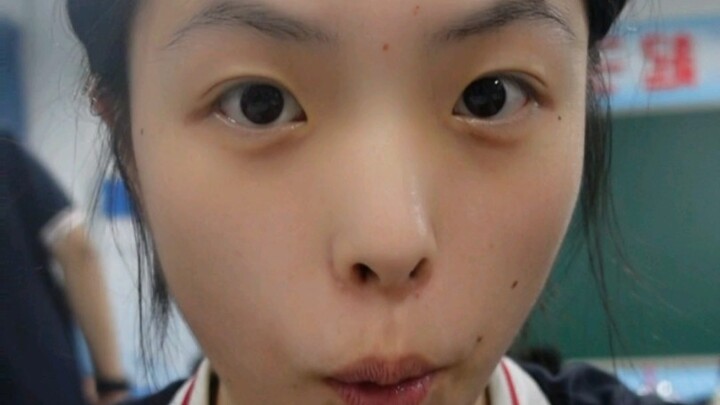 Berhasil menyelesaikan sebuah soal super sulit!