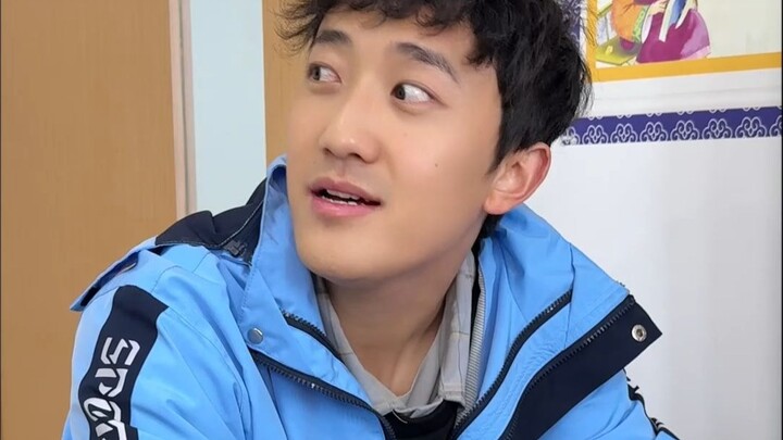 Orang yang menyedihkan pasti punya sisi yang membuat orang kesal—meski tak bisa disamaratakan, ungka