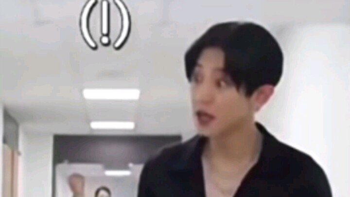 รุ่นพี่ EXO ถึงกับอึ้งเมื่อรู้อายุของฮงอึนแช!