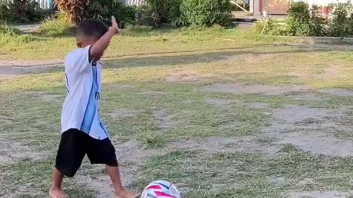 messi penalty miss 😄😄