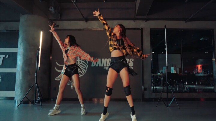 [Kontribusi sendiri oleh Jiang Yingrong] Jika Anda memiliki paha sedang dan bokong indah, jenis tari