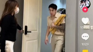 【悲报】阿红最近几天在东南亚堪比流量明星，被泰国和越南人竞相模仿