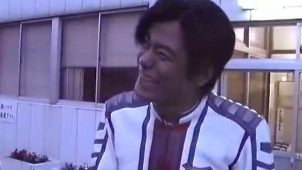 Ultraman Tiga behind-the-scenes footage, Shinjo is smiling, Daigu is still handsome, and the captain