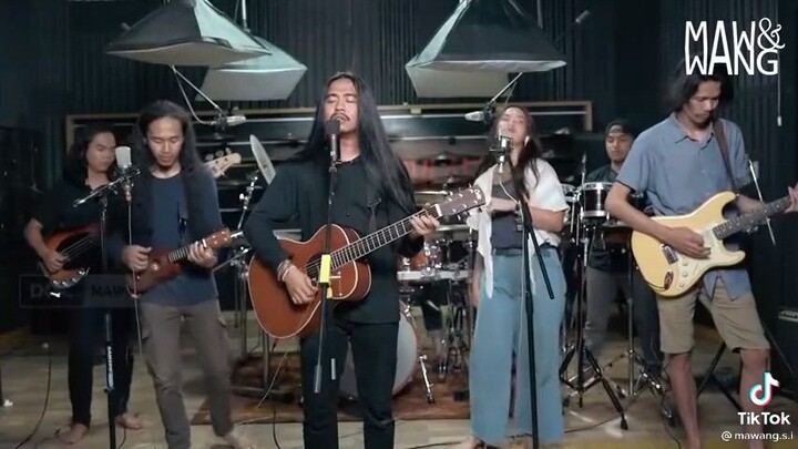 ikaw na mag bigay ng tittle ng kanta