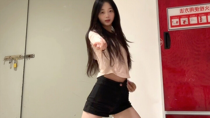 "DEJAYOU" needs to "work harder" to dance!
