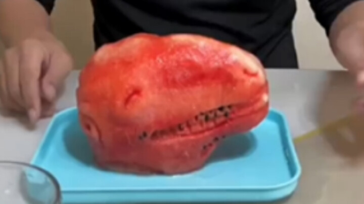 Big Bro, is this really a proper sheep’s head?!