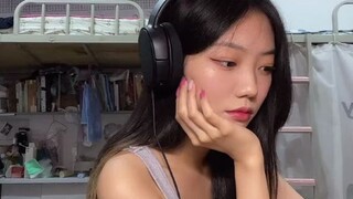 有个爱操心的男朋友可以让我大学生活“快乐”又充实。