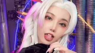Be sure to stick to it until the end of the King's Glory Cosplay Miss Sister Collection 7.0 is here 