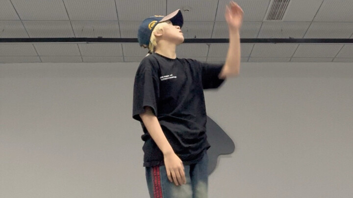 He said people who keep looking back are resisting.