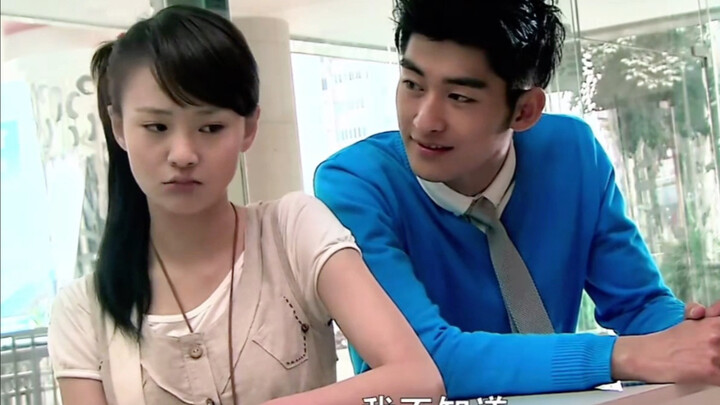 Kiểu tóc này chỉ có cô ấy mới hợp, chứ đổi sang người khác thì thành cô nàng ngốc nghếch trong làng 