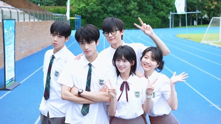 Zhang Kangle * He Shi Yu [Love in Summer 逐夏 ] ปิดกล้อง