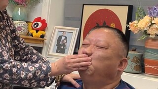 ให้ฉันแบ่งปันกับคุณชื่อที่พ่อของฉันตั้งให้แม่ของฉัน